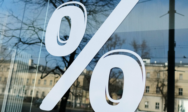 Сбер поднял ставку по валютным вкладам